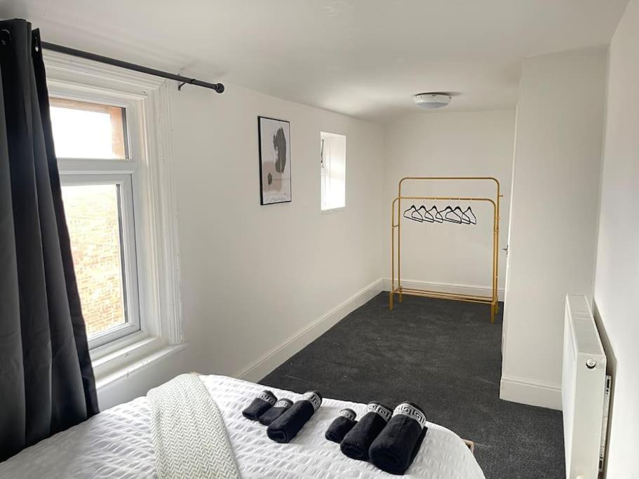 30 Percent Off Weekly Stays - 6 Bedroom House - 11 Beds Blackpool Exterior foto